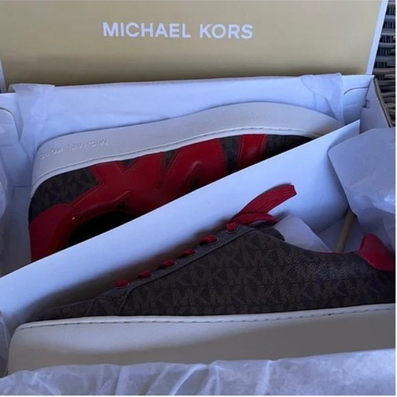 Michael Kors Poppy Lace Up MK Sig Small WMNS - Picture 14 of 16